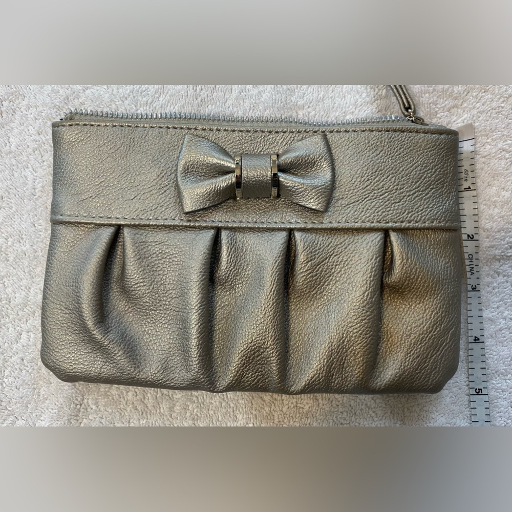 Safe Keeper RFID wristlet